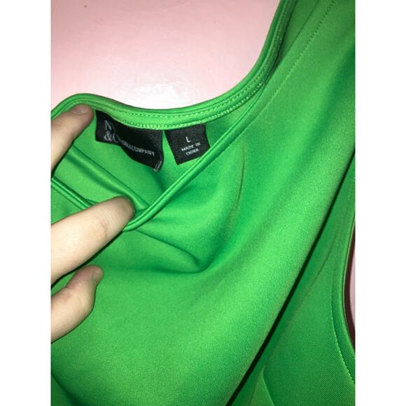 New York & Company green one shoulder top size large - Picture 2 of 5